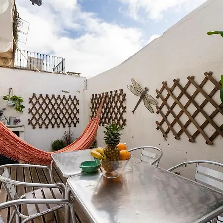 Διαμέρισμα Estrela Patio One-bedroom W/ Patio - By Lu Holidays